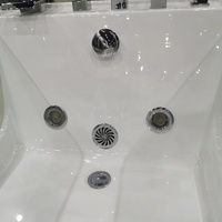 Salle de bain de luxe en verre trempé transparent hydromassage baignoire à jets acrylique baignoire de massage autoportante pour 2 personnes
