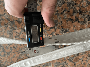 Sunrise 57610B # Perfil de Canal Universal para Toldos de Autocaravanas y Caravanas, 6 x 7/5 mm, <span class=keywords><strong>T4</strong></span> T5 T6, <span class=keywords><strong>Accesorios</strong></span> para RV, Poliéster Negro - Product Image 6