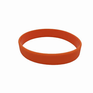 인쇄 가능한 컬러 패턴 로고 오목한 볼록한 글자 기성품 고무 제품과 광택 단색 실리콘 밴드 팔찌 - Product Image 6