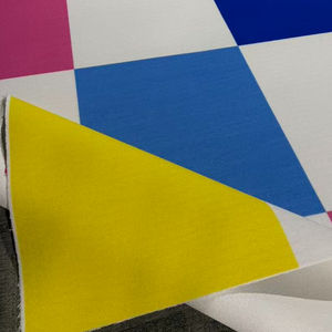 <span class=keywords><strong>Tappeto</strong></span> per Cameretta Personalizzabile con Logo - Resistente, Ignifugo, Ecologico in Poliestere PET, Design Moderno per Tappeti da Preghiera - Product Image 3