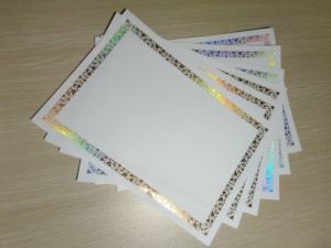 Papel <span class=keywords><strong>de</strong></span> seguridad <span class=keywords><strong>de</strong></span> impresión <span class=keywords><strong>de</strong></span> números invisibles, holograma <span class=keywords><strong>de</strong></span> impresión en caliente, certificado <span class=keywords><strong>de</strong></span> documentos - Product Image 3
