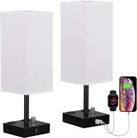Lampe de chevet USB à succès, lampe de table moderne avec 2 ports USB de charge rapide et 2 prises CA, abat-jour carré en tissu