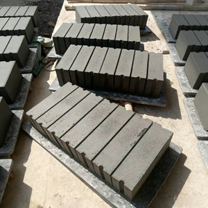 Промышленный станок для производства блоков QT4-15: Надежный, долговечный и простой в эксплуатации - Product Image 3