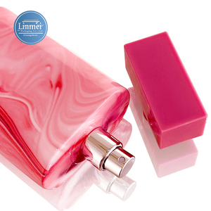 Hot Bán 100Ml Vuông Màu Hồng Chai Nước Hoa Tùy Chỉnh Bao Bì Sang Trọng Thủy Tinh Phẳng Rỗng Hương Thơm Container Với Bơm Phun - Product Image 4