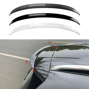 Aileron de coffre arrière Mercedes-Benz GLC-Class X254 en fibre de carbone, texture noir piano, blanc arctique, ABS, type bec de canard - Product Image 1