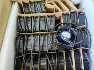 Phụ tùng xe nâng Linde & Jungheinrich: cần điều khiển, van, công tắc, bàn đạp, tay cầm, chất lượng OEM & giao hàng nhanh - Product Image 5