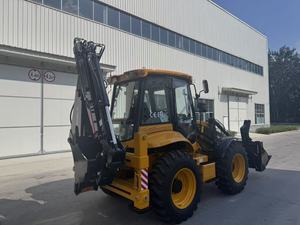 מעמיס אחורי 4x4 388H בעל כף טעינה בנפח 1.2 מטר מעוקב עם אביזרים - Product Image 4