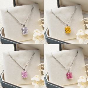 Colgantes de Cadena con Dijes de Latón Geométricos de Lujo Personalizados al por Mayor, Chapados en Oro de 18K con Circonita, para Collares de Mujer - Product Image 3