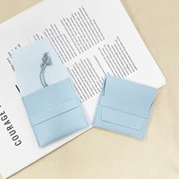 Petit sac à bijoux en velours avec rabat, emballage personnalisé pour boucles d'oreilles, collier, bracelet, bague, sac à bijoux en microfibre avec logo