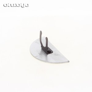 Industrial <strong>Sewing</strong> <strong>Machine</strong> Spare Parts Accessories for <strong>SINGER</strong> <strong>20U</strong>/652 Zigzag <strong>Machine</strong> Semicircle Bed Slide Plate Assembly 541771 - Product Image 5