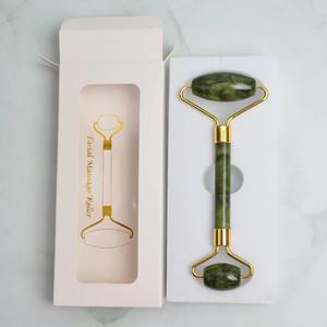 Vendite calde strumenti per la cura della pelle su misura 100% naturale <span class=keywords><strong>massaggio</strong></span> del viso <span class=keywords><strong>rullo</strong></span> rosa quarzo viso giada <span class=keywords><strong>rullo</strong></span> e Gua Sha Set con scatola - Product Image 4