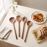 Ensemble d'ustensiles de cuisine en bois, 4 pièces : Spatule, Spatule ajourée, Cuillère à pâtes, Cuillère, Résistants à la chaleur, Sûrs pour les surfaces antiadhésives, Manche long, Naturel