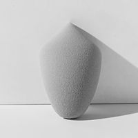 Éponge de maquillage hydrophile sans latex en polyuréthane, pour un application lisse du fond de teint, lavable et personnalisable en taille, pour les marques.