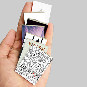 Personalizable Mini Flip Book Storybook Tamaño <span class=keywords><strong>de</strong></span> <span class=keywords><strong>bolsillo</strong></span> <span class=keywords><strong>Casa</strong></span> <span class=keywords><strong>de</strong></span> muñecas Muebles Hardware Impresión <span class=keywords><strong>de</strong></span> alta calidad para la decoración - Product Image 2