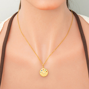 Collier Pendentif Tendance Plaqué Or 18K avec Zircon Sertis Pavé, Chaîne Clavicule, Bijou Cadeau pour Femme - Product Image 3