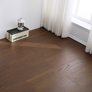 Parquet en bois d'ingénierie AVANTIMORA français à faible entretien, grade AB, finition ultra-brillante, chêne multicouche, système T&G, large planche 260 mm, idéal pour les écoles - Product Image 1