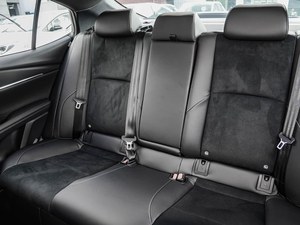 <span class=keywords><strong>Toyota</strong></span> <span class=keywords><strong>Camry</strong></span> 185HP L4, moteur double 2.5HXS, version Sports Plus, berline 4 portes 5 places, voiture hybride PHEV - Product Image 5