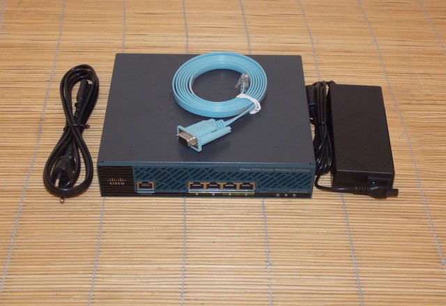 AIR-CT2504-25-K9 Wireless LAN Controller in a Bundle With 25 Licenses