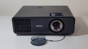 BenQ lw600st + Home theatre WXGA 4LED DLP chiếu ngắn ném 3200 lumens 2D Keystone kinh doanh giáo dục Máy chiếu - Product Image 6