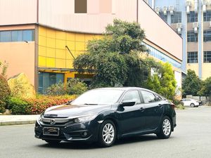 Honda Civic 1.0T CVT Sedán Usado de 2016 – Auto Japonés Eficiente en Consumo de Combustible, Honda Civic Usado Confiable para Exportación - Product Image 1