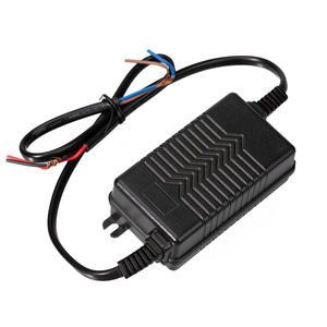 最新デザイン24V1.7Aプラグイン電源アダプターAC DC変圧器15V出力電流LEDライト電気機器用 - Product Image 3