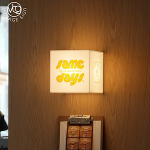 Letrero Luminoso LED Personalizado con Acrílico Esmerilado y Gráficos Personalizados para Montaje en Pared de Bares y Pubs al Aire Libre - Product Image 1