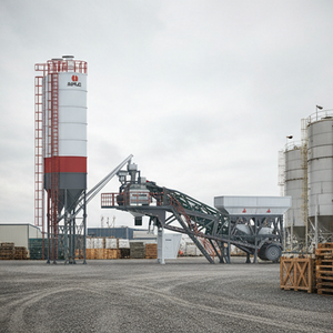 Centrale de production de béton mobile haute performance contrôlée par PLC avec composants essentiels : pompe, moteur, boîte de vitesses, roulement - Product Image 3