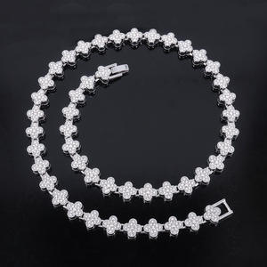 שרשרת תלתן עם מכירות אירופאית אמריקאית שרשרת תלתן יהלום מלא זירקון תכשיטים סגסוגת קטנה לגברים נשים היפ-הופ - Product Image 5