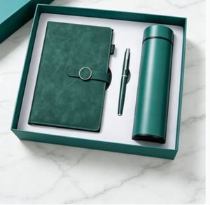 Carnet en cuir PU promotionnel 2026 pour cadeaux, journal personnalisé, ensemble cadeau avec thermos, carnet, stylo et bouteille d'eau - Product Image 1
