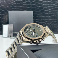 Montre chronographe à quartz haut de gamme pour homme avec boîtier polygonal et affichage de la date à halo inversé