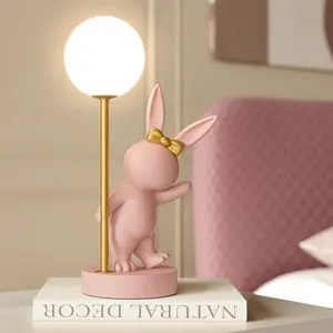 İskandinav tavşan masa lambası lüks doğum günü düğün hediyesi topografya Ins sevimli tavşan yatak odası dekorasyon LED atmosfer gece lambası
