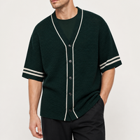 Cardigan en tricot ajouré décontracté d'été à manches courtes avec logo personnalisé pour homme, style chemise de baseball en crochet, vente en gros