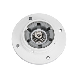 Clip para panel de pared Jiufa, fijación giratoria de 360 grados para instalación en techo de armario, plástico blanco - Product Image 5