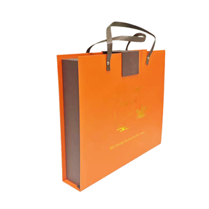 Caja de Regalo de Cartón con Textura Ecológica y Cierre Magnético <span class=keywords><strong>para</strong></span> Pastel de Luna, con Logotipo Estampado en Lámina - Product Image 5