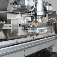 Machine automatique de production industrielle de Daifuku et de desserts Mochi : Équipement de mise en forme et d'agencement de pâtisseries fourrées