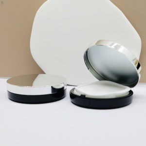 Yuecai Boîtier vide pour fond de teint coussin rond 15g, couvercle miroir argenté, base noire, pour <span class=keywords><strong>crème</strong></span> BB et <span class=keywords><strong>crème</strong></span> <span class=keywords><strong>CC</strong></span>, avec miroir, vente en gros - Product Image 3