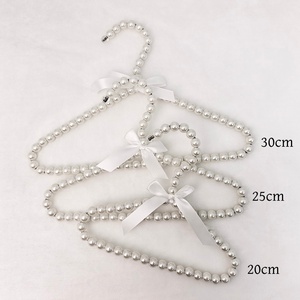 Luxury Pearl <strong>Hangers</strong> with Bow for Boutique Adult Kids Wardrobe Decorative European Style Wholesale <strong>Hanger</strong> - Product Image 6