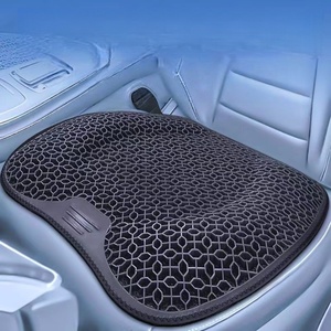 Coussin de siège en gel alvéolé pour voiture, tapis de chaise de bureau pour longues sessions, coussin de siège respirant en forme d'œuf pour l'été, idéal pour les sports et Ford - Product Image 6
