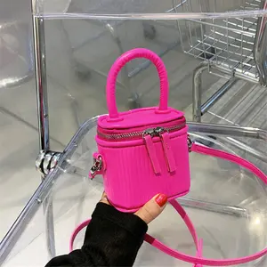 Mini borsa Tote quadrata da donna 2021 estate nuove borse a tracolla in pelle PU per le donne simpatiche piccole borse e borsette