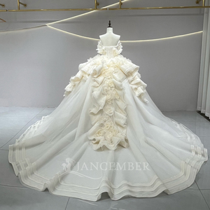 JFH73 Vestido de Novia Clásico Moderno con Cuello Barco, Flores 3D, Volantes, Lentejuelas, Apliques de Cristal y Bordados, Vestido de Novia Largo con Cola de Capilla - Product Image 4