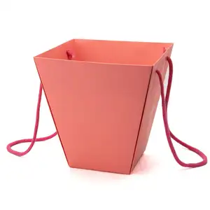 New Design Wholesale Paper Bag Design Flower Bouquet Gift Box With Handle