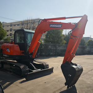 Prix avantageux – Machine de terrassement DOOSAN DH60 d'occasion de marque coréenne originale, mini-pelleuse Daewoo d'occasion à vendre - Product Image 2