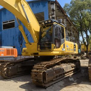 รถขุดโคมัตสึ <span class=keywords><strong>PC450</strong></span> มือสอง ปี 2016 ความจุบุ้งกี๋ 2.1 เมตร น้ำหนักใช้งาน 45 ตัน พร้อมเครื่องยนต์และปั๊ม - Product Image 3