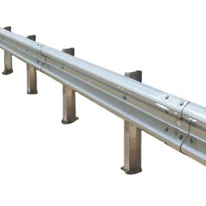 Barriera Stradale Zincata a Caldo a Basso Prezzo, Vendita Diretta dalla Fabbrica Cinese, Guardrail a Due Travi, Barriera Antiurto, Divisorio Stradale - Product Image 2