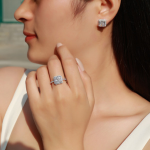 S925 Sterling Silber <span class=keywords><strong>Ring</strong></span> mit Crushed Ice Zirkon Mittelstein Halo-Fassung Pavé-Band für Strahlende Zeitlose Eleganz - Product Image 6