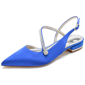 Moderno strass sandali da sposa per donna <span class=keywords><strong>scarpe</strong></span> da sposa <span class=keywords><strong>tacco</strong></span> <span class=keywords><strong>basso</strong></span> <span class=keywords><strong>scarpe</strong></span> da sposa calzature da sposa - Product Image 1