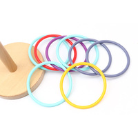 Jeu de lancer d'anneaux en bois de caoutchouc pour enfants, couleur bois naturel, motifs de dessins animés, jeu de lancer d'anneaux flexible et moderne