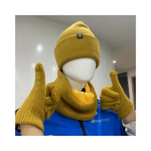 Custom winter three-piece knitted alpaca wool fabric can be customized rubber logo outdoor cold cuff bean hat