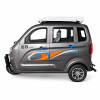 Tricycle à cabine fermée à essence, taxi-moto 4 passagers, 30 km/h, pour trajets domestiques et tourisme en Afrique, résistant à la pluie