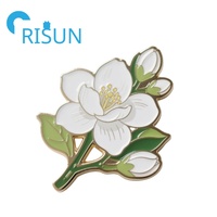 Épinglette en métal Gardenia émaillée, fabriquée en usine, fleur de jasmin philippine, épingles Philippines, broches, épinglette personnalisée Sampaguita